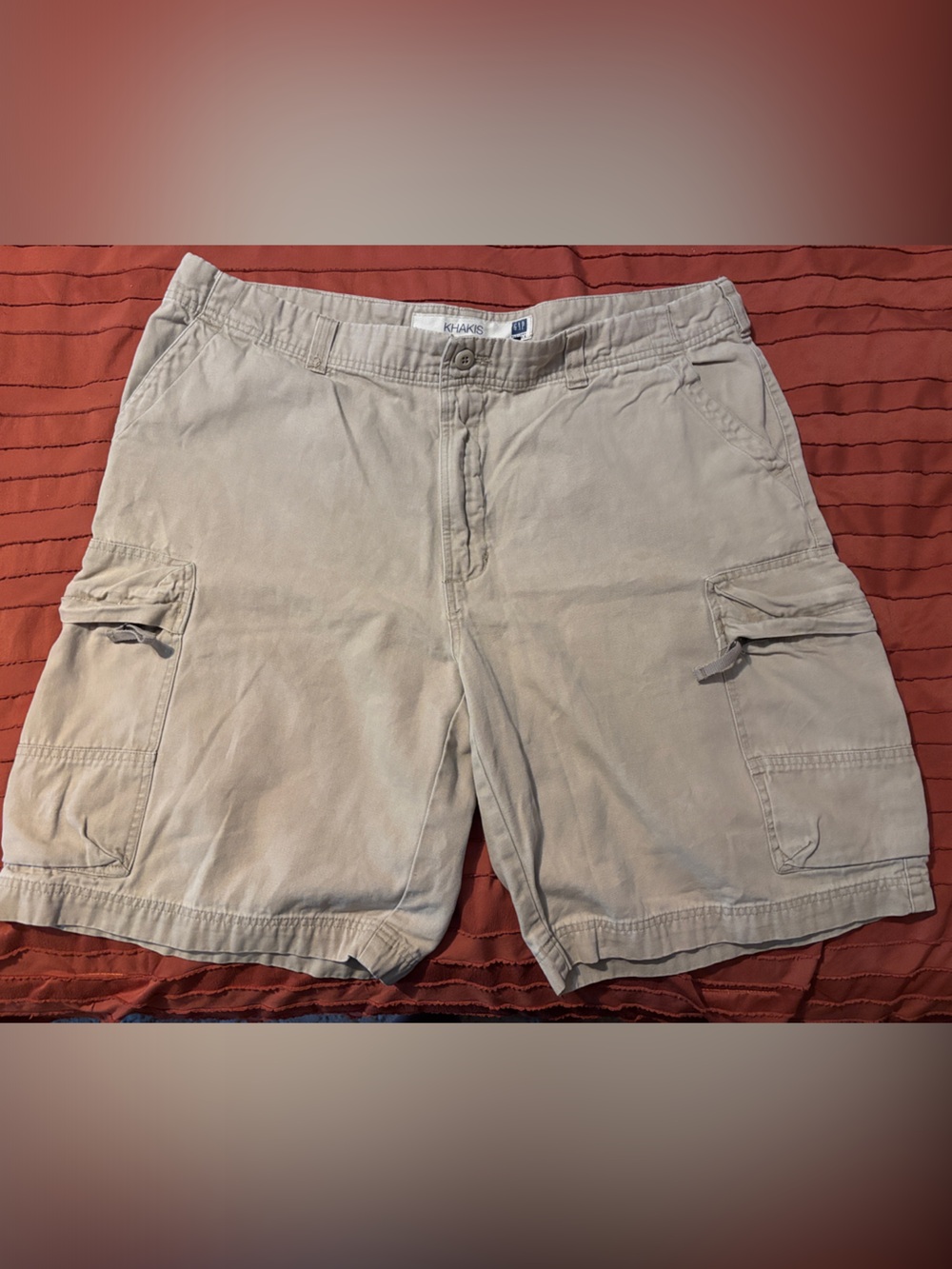 GAP Men's Cargo Shorts - Beige